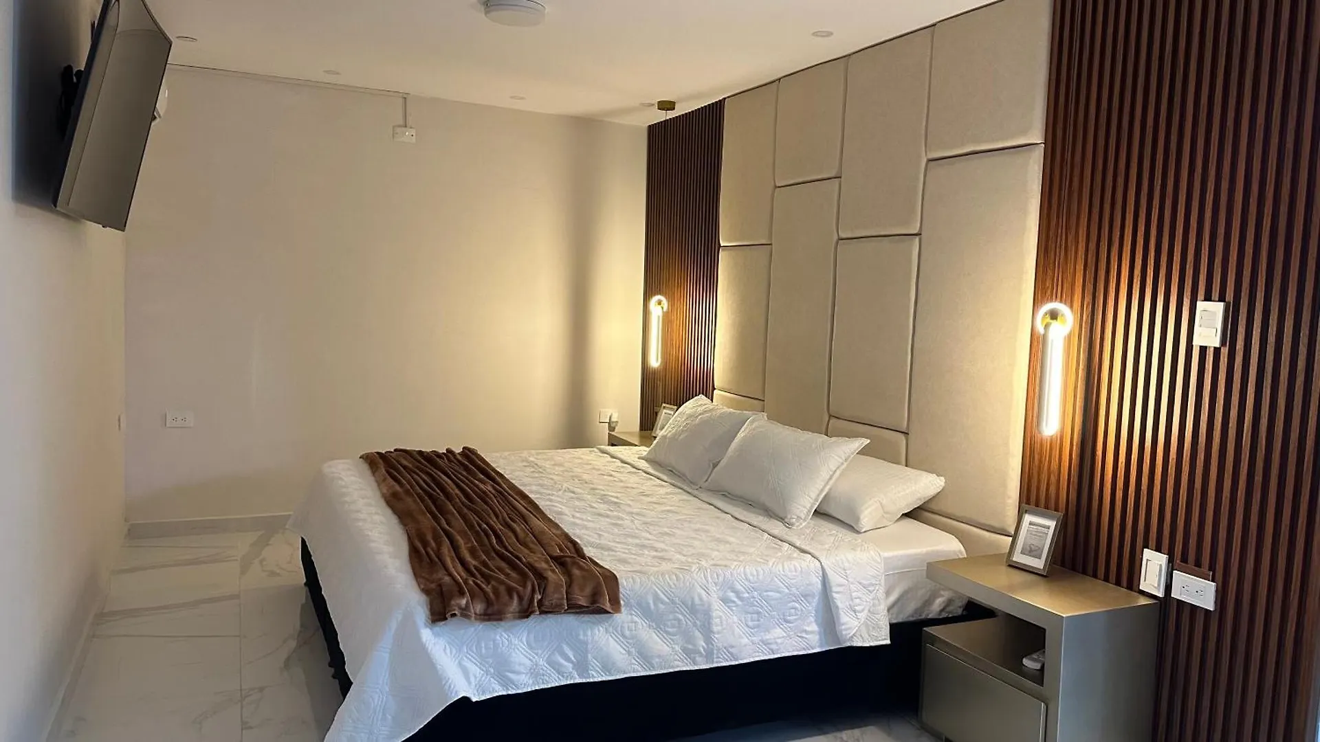 Casa Hotel Brisas Del Rio Barranquilla  0*, Barranquilla (Atlantico)